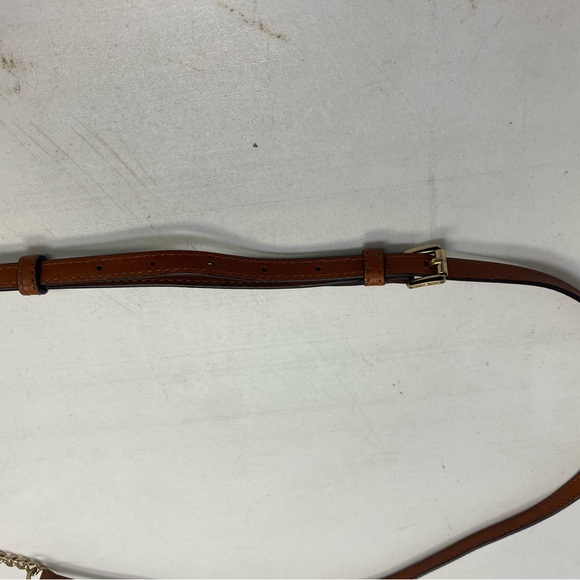 Michael Kors Cream Logo Crossbody Bag with Gold Hardware - Picture 3 of 10